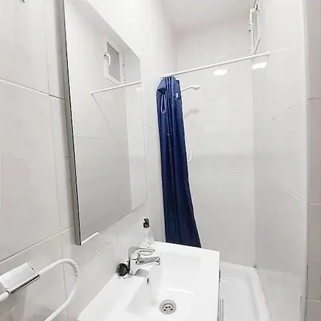 Sg13 Piso Iglesia Wifi Fibra Apartment Madrid Exterior photo