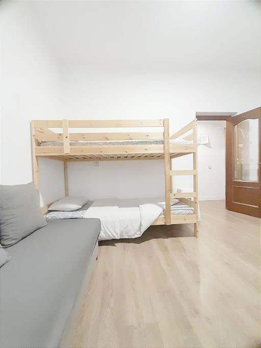 Sg13 Piso Iglesia Wifi Fibra Appartement